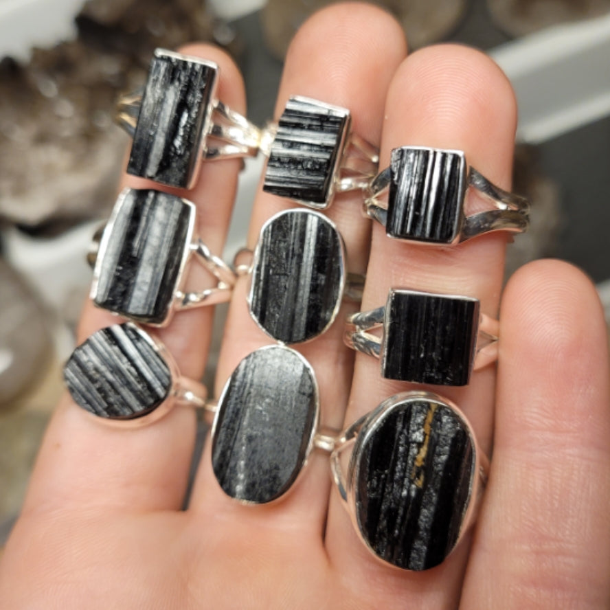 *Ring Raw Black Tourmaline