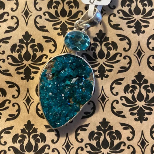 Pendant Dioptase and Blue Quartz