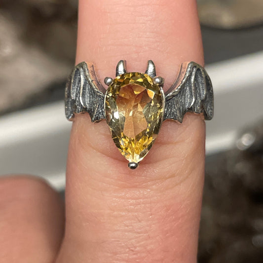 Ring Citrine Bat